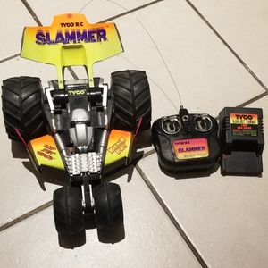 Remote control toy car